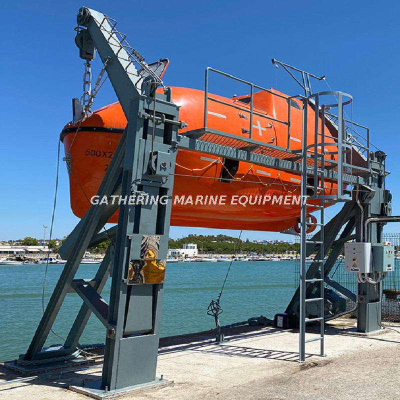 China Gathering Marine Totally Enclosed Lifeboat Davit Gravity type